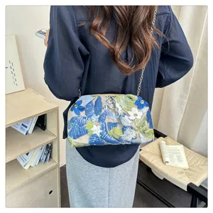Elegante borsa a tracolla con catena e ricamo floreale, borsa da sera chic da donna.