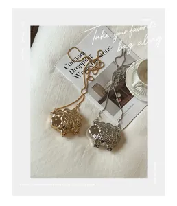 Mini sac bandoulière en métal en forme de mouton pochette de soirée chaîne acrylique femme