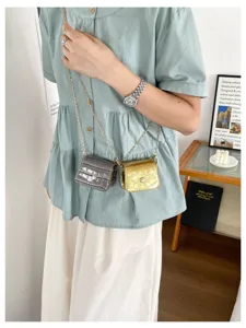 Mini Umhängetasche Damen trendige metallische Steinmuster Schultertasche süße Lippenstift Tasche
