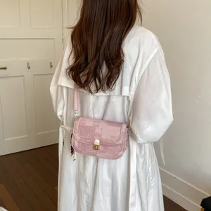 Sac à Bandoulière Femme Tendance Mode Printemps Été Design Niche Sac Texturé Chic