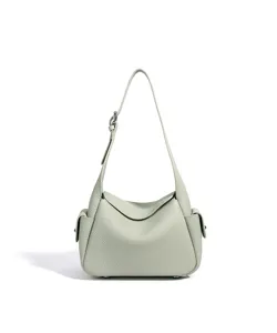 Sac porté épaule en cuir vert clair souple hobo fourre-tout avec poches latérales stylé