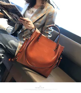 Bolso de mano de cuero para mujer gran capacidad bolso de hombro elegante y moderno