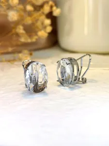 Orecchini pendenti ovali in cristallo trasparente argentato per donna elegante