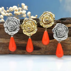 Orecchini a rosa in metallo retrò con pendenti a goccia arancione, gioielli barocchi vintage.