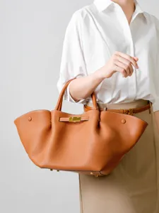 Women large capacity leather tote shoulder bag casual commuter handbag brown stylish