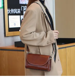 Vintage genuine leather women crossbody bag retro vegetable tanned cowhide shoulder bag