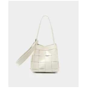 Woven leather shoulder bag, large capacity commuting bucket bag, elegant women handbag.