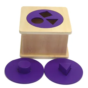 Holz Formensortierer Detail, geometrisches Kognitionspuzzle für frühes Kleinkindlernen.
