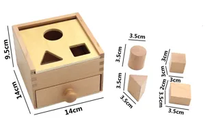 Holz Formensorierbox mit geometrischen Bausteinen, Montessori Lernspielzeug für Kinder.