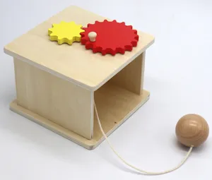 Wooden Montessori early education toy featuring interactive gears and pull ball details.