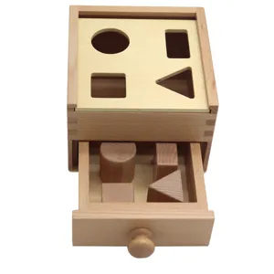 Hölzernes Montessori Formensortierer Spielzeug mit geometrischen Blöcken für Kinder Frische.