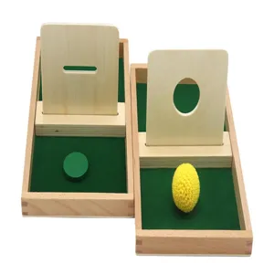 Montessori wooden early education toy set, sensory ball and disc dropping box for kids.
