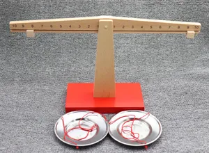 Montessori wooden balance scale toy educational arithmetic math learning tool with double pans.