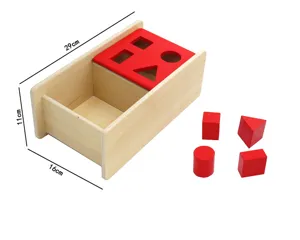 Scatola di smistamento forme Montessori in legno giocattolo educativo per bambini.