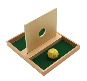 Montessori jouet educatif en bois pour insertion de balle vue detaillee, jeu d'apprentissage