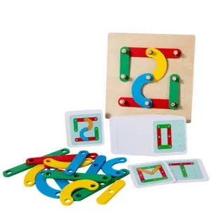 Giocattolo educativo Montessori in legno, set di blocchi e puzzle per prima infanzia.
