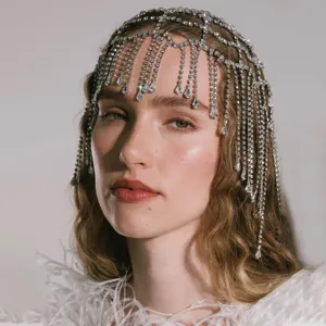Chaîne de Cheveux Luxueuse en Alliage Strass Multicouche Tassel Longue Goutte d'Eau Coiffe pour Fête Femmes Accessoires de Scène