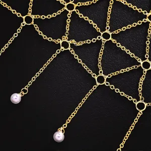 Exotisches goldnes Ketten-Haarnetz mit Perlenanhängern, wunderschönes Bühnen-Haaraccessoire