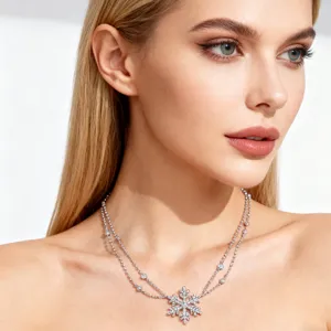 Luxus Legierung Hohl Schneeflocke Anhänger Halskette Für Damen Strass Schlüsselbein Kette Mode Bankett Kleid Zubehör Silber Gold Schmuck