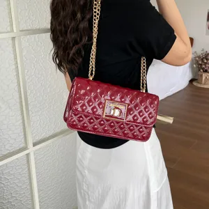 Red patent leather quilted chain shoulder bag, stylish classic crossbody small square handbag for women.