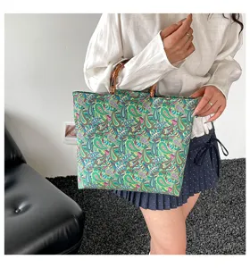Sac cabas imprimé rétro pour femme, élégant sac porté épaule quotidien avec poignée en bambou.