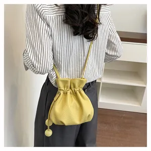 Sac seau en cuir cordon de serrage pour femmes bandouliere mode chic style quotidien
