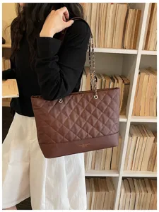 Damen gesteppte Shopper Tasche stilvolle Kette Schultertasche Fruehling Pendeln grosse.