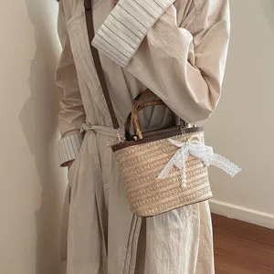 Dames zomer stro emmertas met handvat van bamboe, casual schoudertas en crossbody tas.