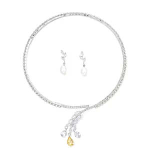 Elegante Strass Blatt Choker Halskette und Perle Ohrringe Schmuckset für Abendkleid.