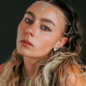 Mehrschichtige Strass Stirnkette exklusive Quaste Kopfschmuck Damen Mode Haarschmuck