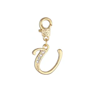 Gouden strass letter hanger detail, delicat alfabet bedel voor DIY ketting maken.
