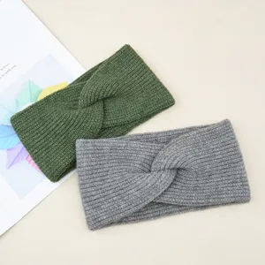 Ensemble de bandeau torsadé en tricot, chauffe-oreilles d'hiver et bandeau de yoga pour femmes.