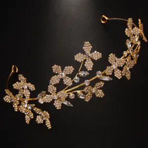Elegantes goldenes Strass-Haarband mit Blumen-Kreuz-Design, ideal für Hochzeiten und Partys.