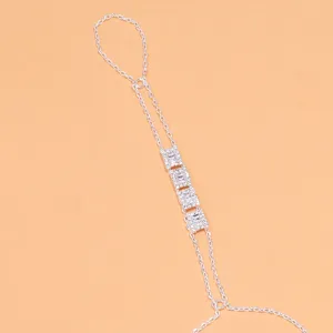 Pulsera de dedo de pedrería plateada cadena de esclava boho joya de mano para playa