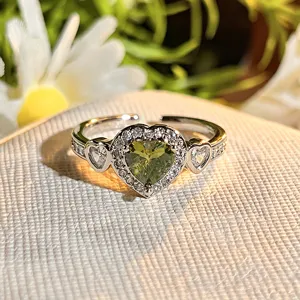 Exquisite multi-color heart-shaped cubic zirconia open ring, elegant silver tone fashion jewelry.