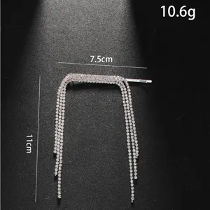 Rhinestone tassel hairpin detail shot showing length 11cm and weight 10.6g for women.