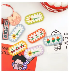 Handmade crochet flower hair clips, colorful cute floral knitted BB hairpins for women girls.