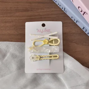 Cute floral metal hair clip set for women sweet style cute hair accessories for daily wear.