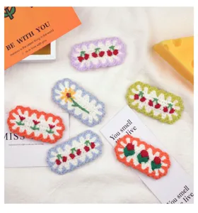 Handmade crochet floral hair clips set, cute wool candy color hair accessories for girls.