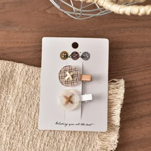 Set fermagli per capelli con bottoni autunnali, forcine becco d'anatra stile ragazza, accessori chic.