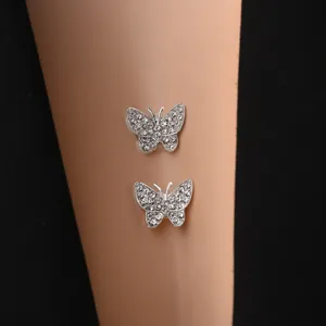 Elegante Adesivo per il Petto con Farfalla in Strass Gioielli per il Corpo Sexy Lega Copricapezzoli Scintillanti per Abito da Sera Matrimonio Festa Donna Accessorio
