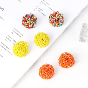 Jolis boucles d'oreilles boules de perles colorées bijoux mode perles cristal