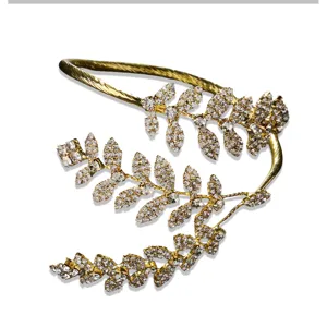 Gold Strass Blatt Manschette Armband offener Reif Statement Schmuck fuer Damen Hochzeit