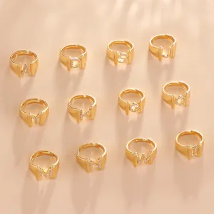 Anelli aperti alla moda con 26 lettere inglesi, anelli regolabili in zircone per donne.