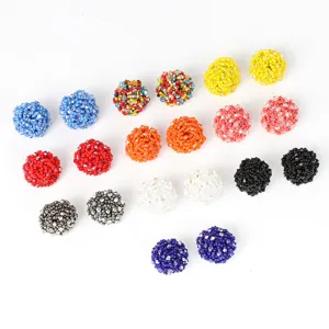 Boucles d'oreilles boules de perles de cristal colorées géométriques faites à la main bijoux