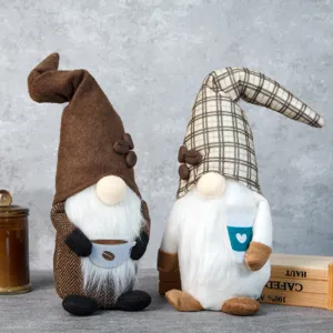Koffie gnoom pluche speelgoed set, schattige koffiekop dwerg pop voor café thuis kamer decor.