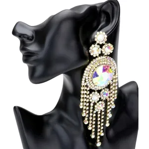 Atemberaubende Statement Strass Quasten Ohrringe mit bunten Kristallen und Blumen-Design.