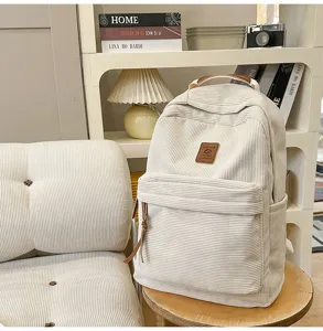 Zaino in velluto a coste beige per donna, grande borsa scolastica retrò e zainetto casual.
