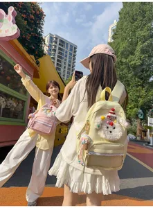 Sac à dos chiot mignon avec bordure en dentelle et poupée peluche, grande sacoche pour filles.