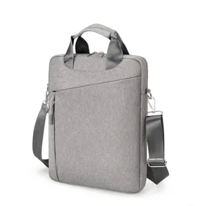 Sacoche d'ordinateur portable grise minimaliste avec bandoulière, design résistant à l'eau.